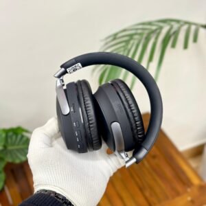 BOSE QUIETCOMFORT ULTRA HEADPHONS