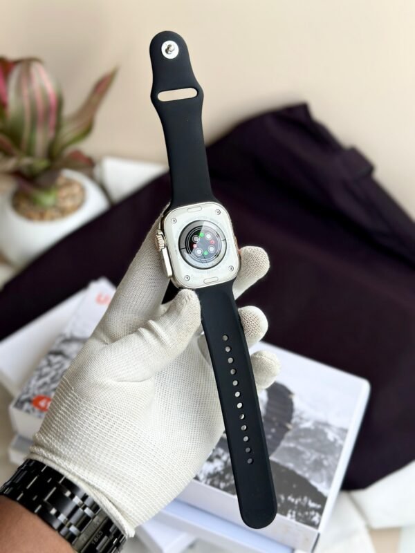 SERIES 8 ULTRA LOGO WATCH