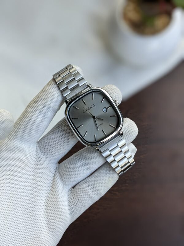 CASIO OVAL