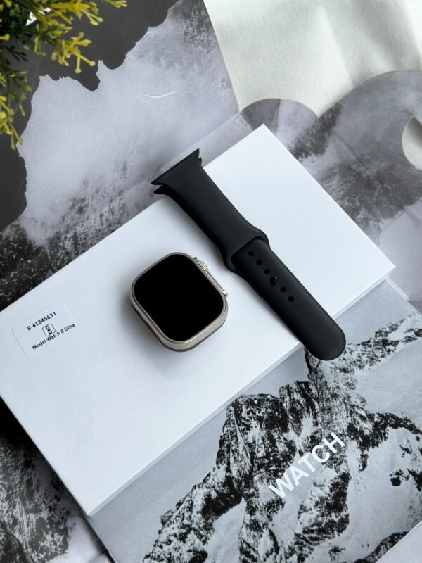SERIES 8 ULTRA LOGO WATCH
