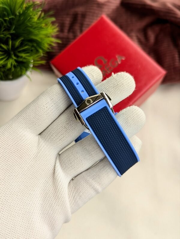 WATCH ⌚
